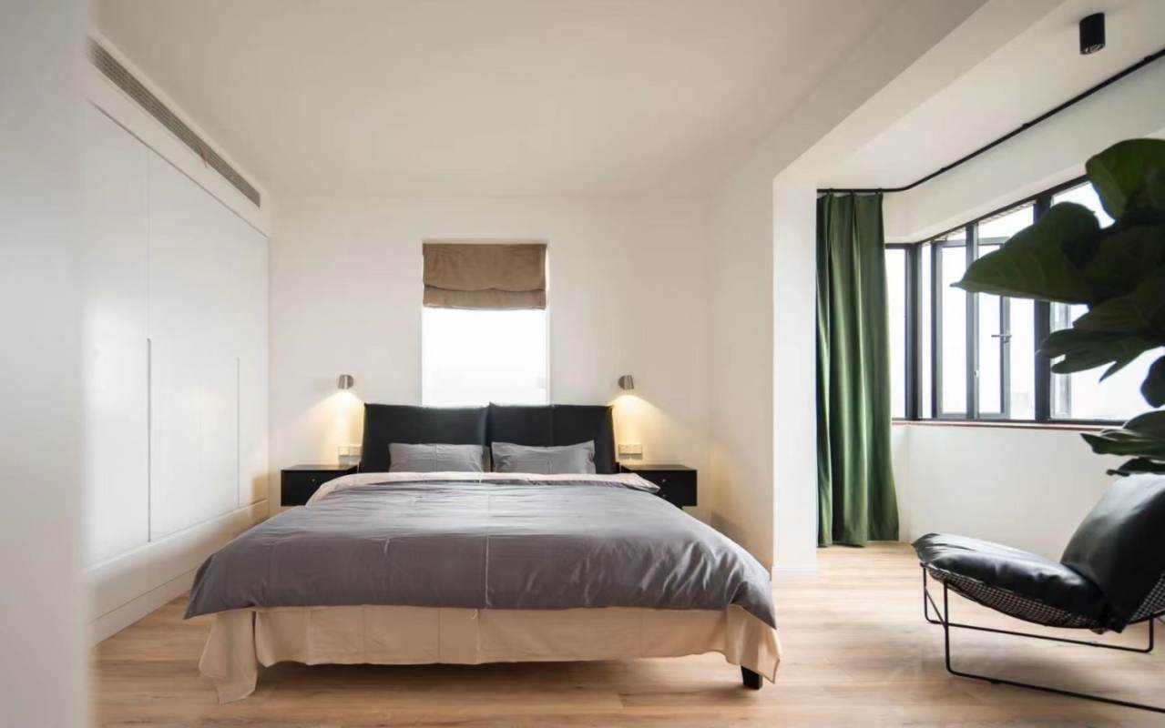 Housing image — Bedroom
