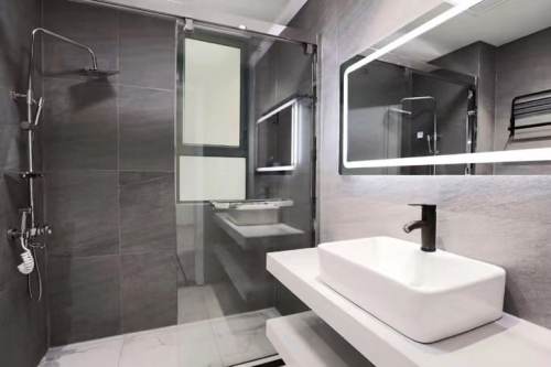 Housing image — Bathroom