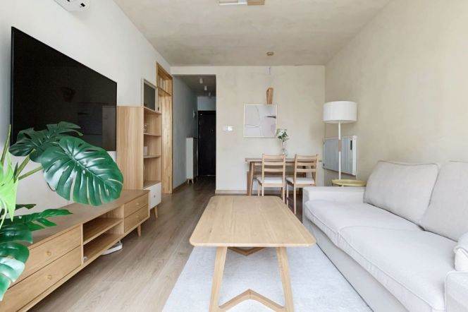 1BR Apartment in Jing'an (L2/L11)