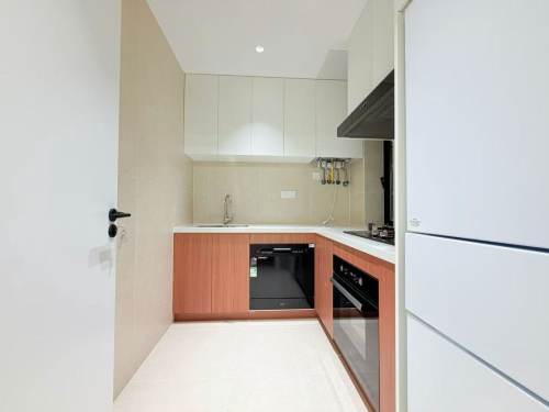 Housing image — Kitchen