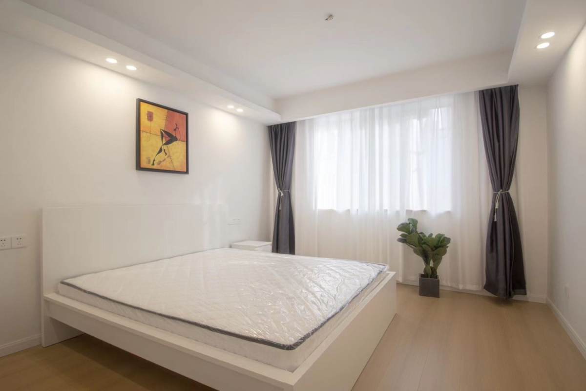 Housing image — Bedroom