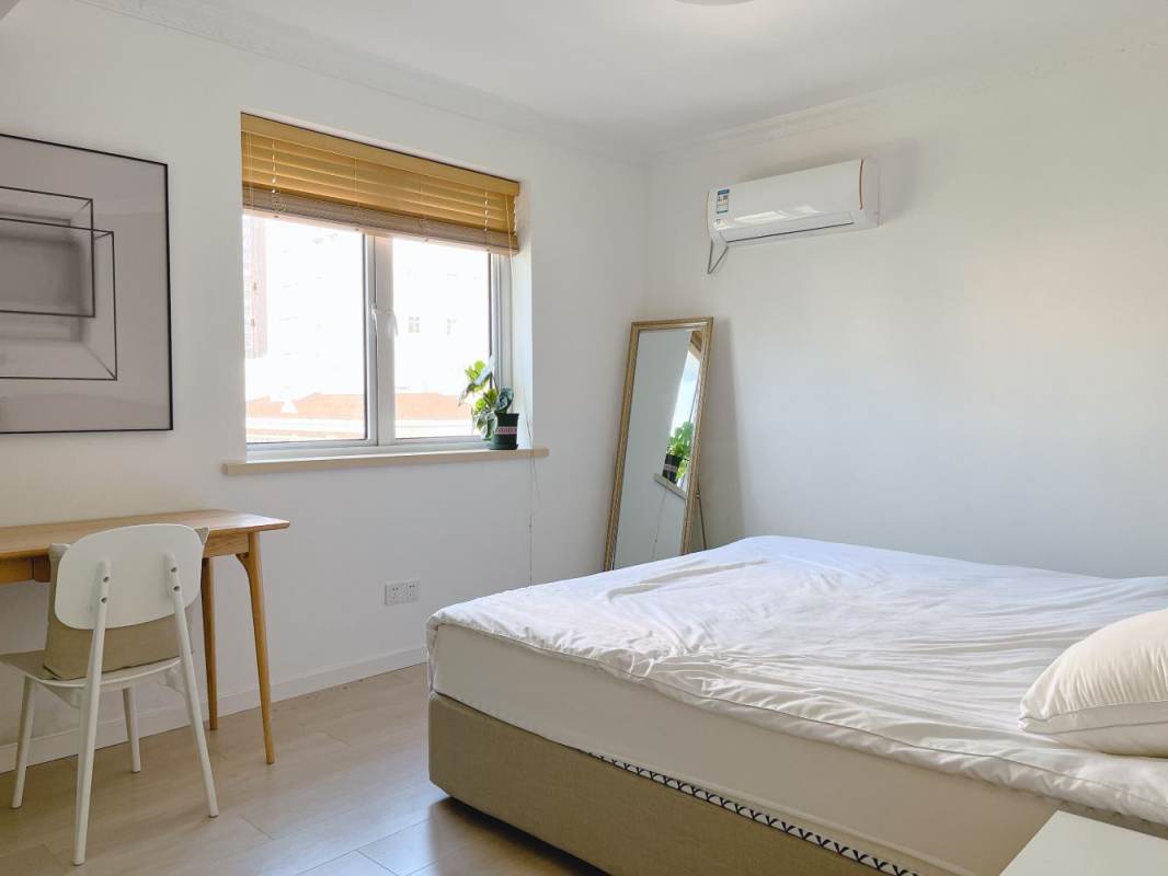 Housing image — Bedroom