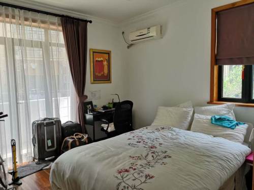 Housing image — Bedroom