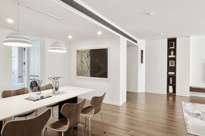 3BR Apartment near Hongqiao Rd Metro (L3/L4/L10)