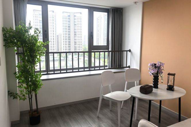 2BR Serviced Apartment near Wenshui Rd Metro (L1)