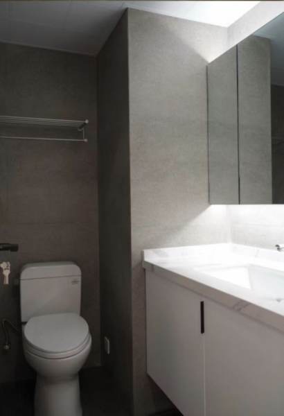 Housing image — Bathroom