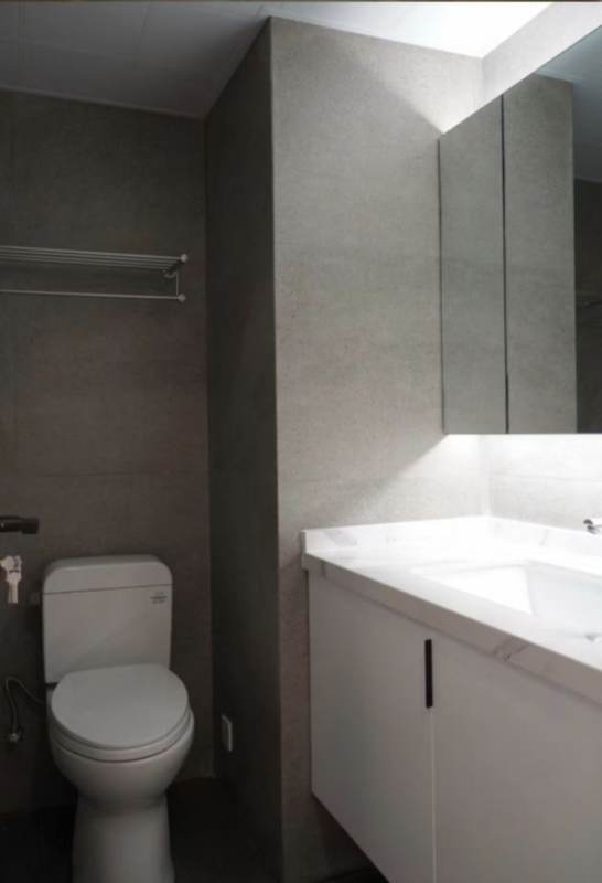 Housing image — Bathroom