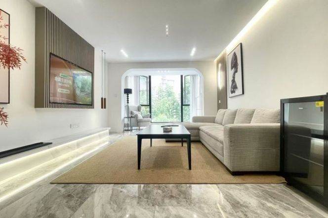 3BR Apartment in Jing'an (L13/L14)