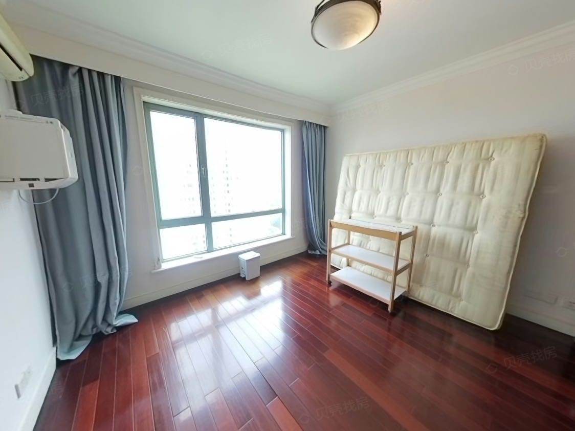 Housing image — Bedroom