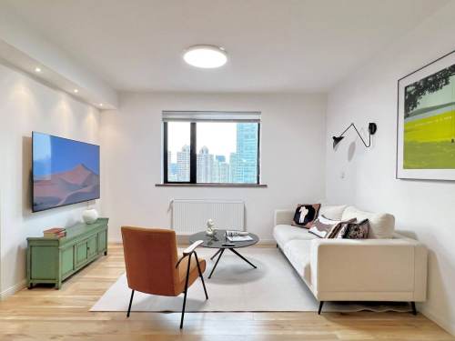 Housing image — Living Room