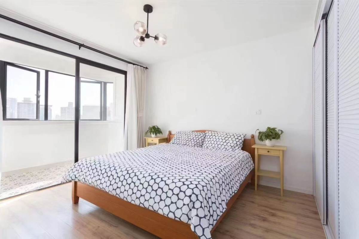 Housing image — Bedroom