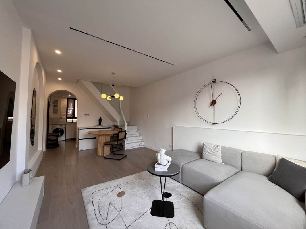 Housing image — Living Room