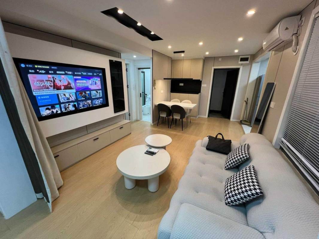 Housing image — Living Room