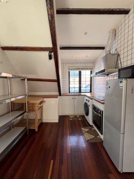Housing image — Kitchen