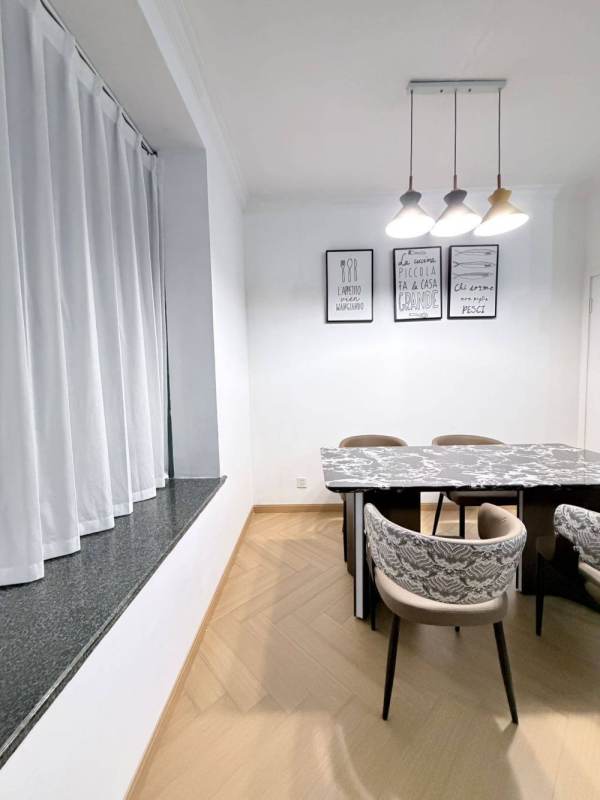 Housing image — Dining Area