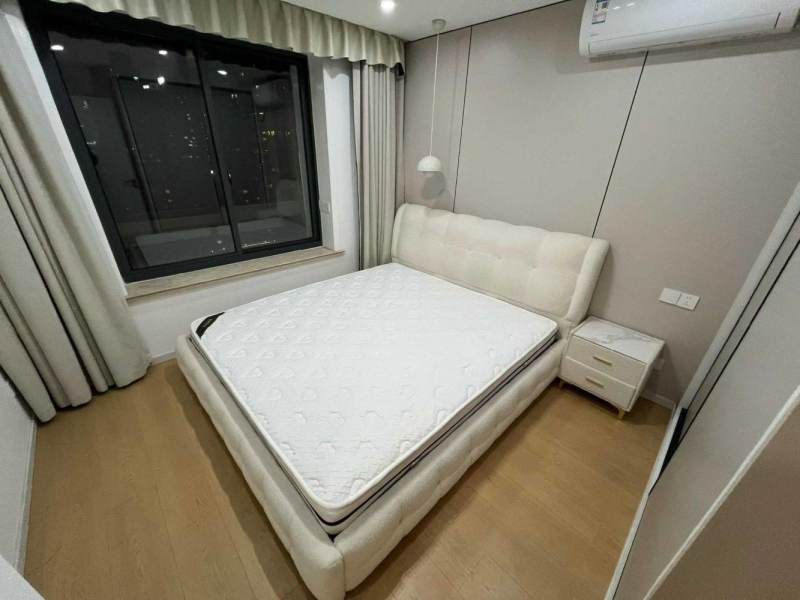 Housing image — Bedroom