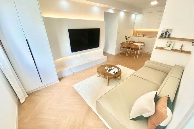 2BR Apartment near Dapuqiao Metro (L4)