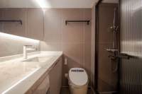 Housing image — Bathroom
