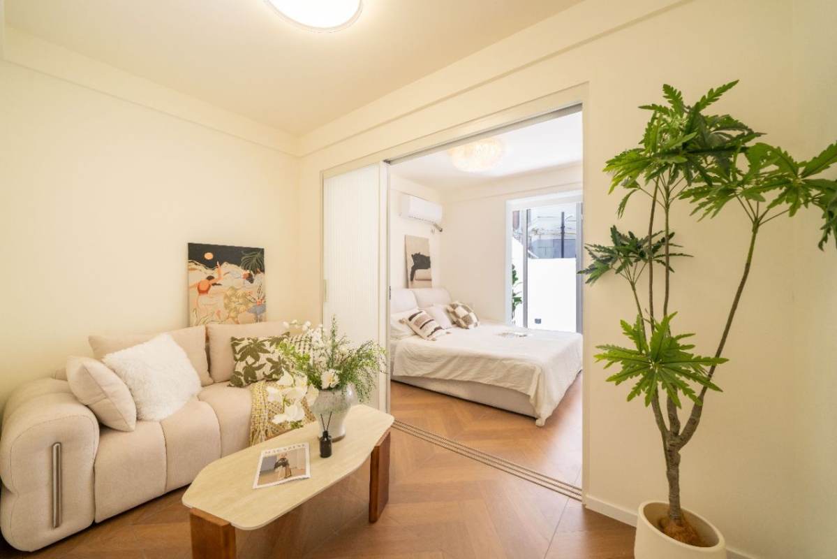 Housing image — Living Room