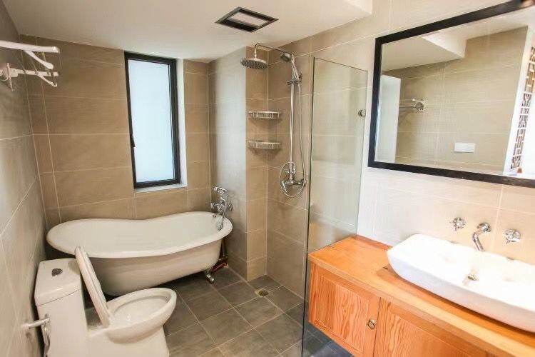 Housing image — Bathroom