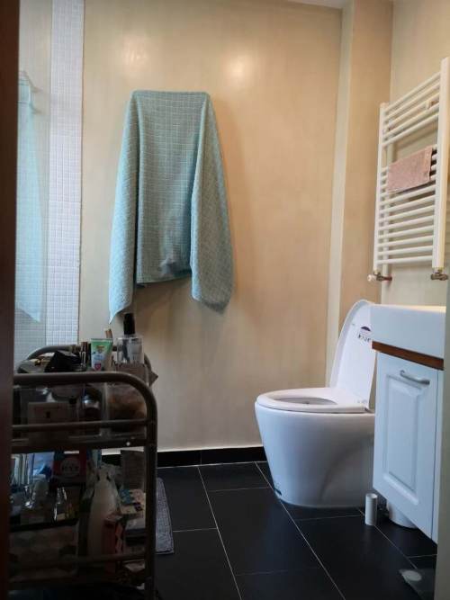 Housing image — Bathroom