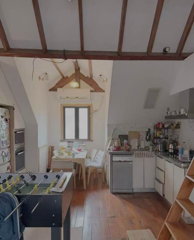 Housing image — Kitchen