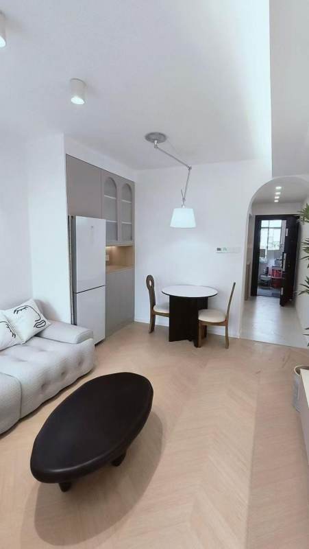Housing image — Dining Area