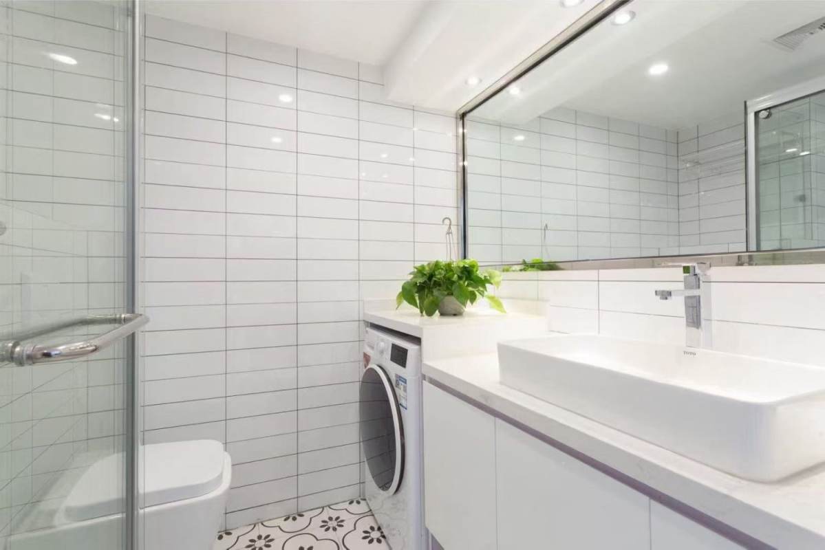 Housing image — Bathroom