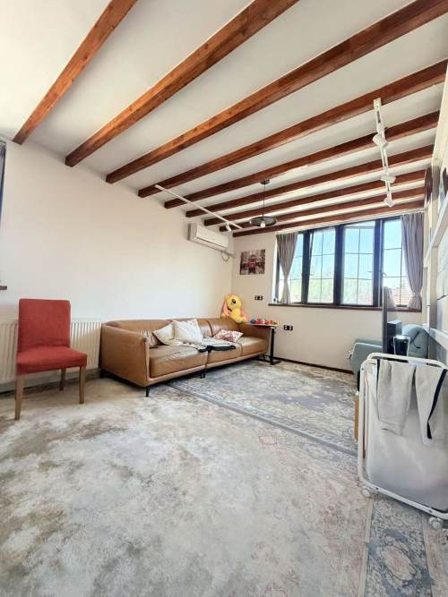 Housing image — Living Room
