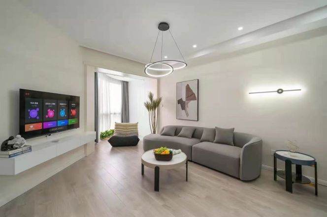 Spacious 2BR Apartment in Xujiahui (L4)