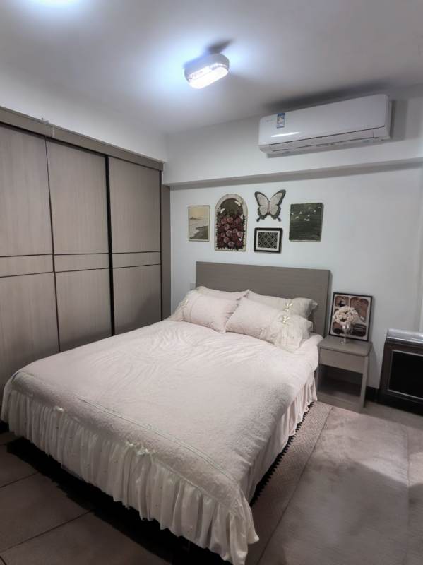 Housing image — Bedroom