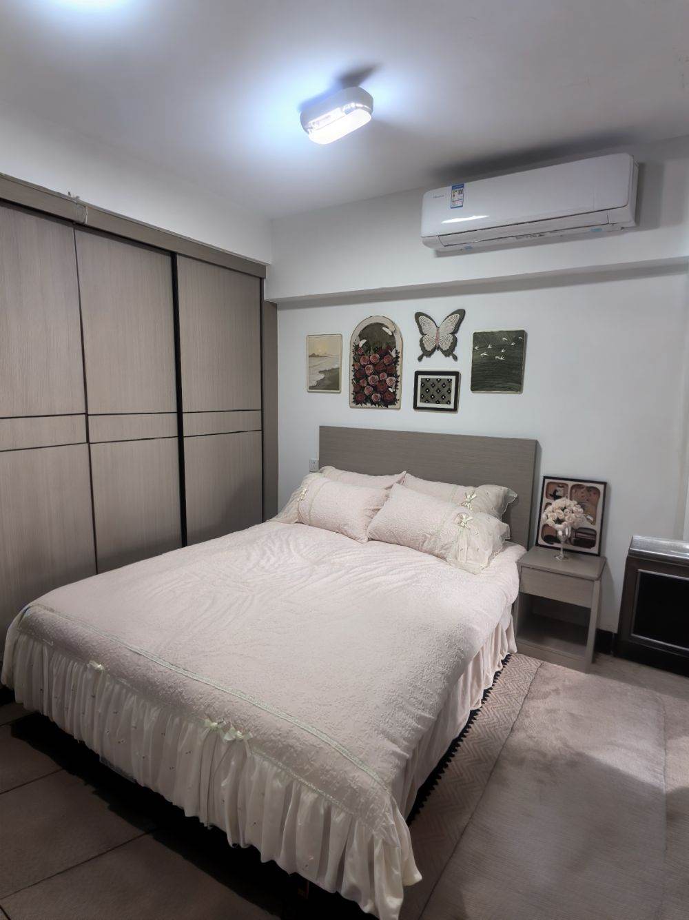 Housing image — Bedroom