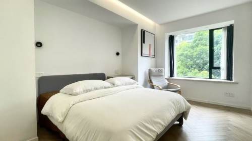 Housing image — Bedroom