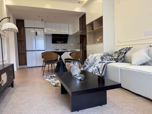 Housing image — Living Room