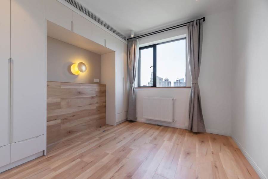 Housing image — Bedroom