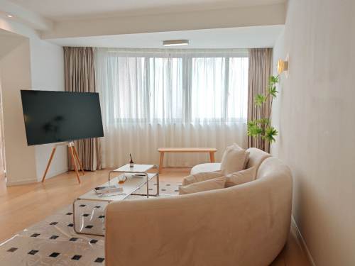 Housing image — Living Room