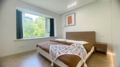 Housing image — Bedroom