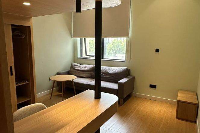 1BR Serviced Apartment near Huangxing Park Metro (L8)
