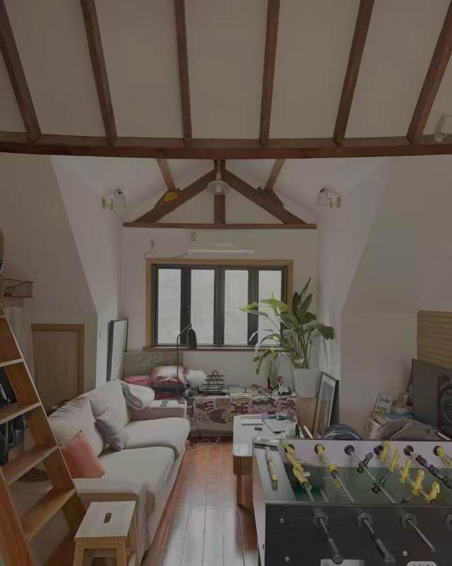 Housing image — Living Room