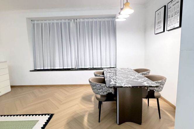 Spacious 2BR Apartment in Xujiahui