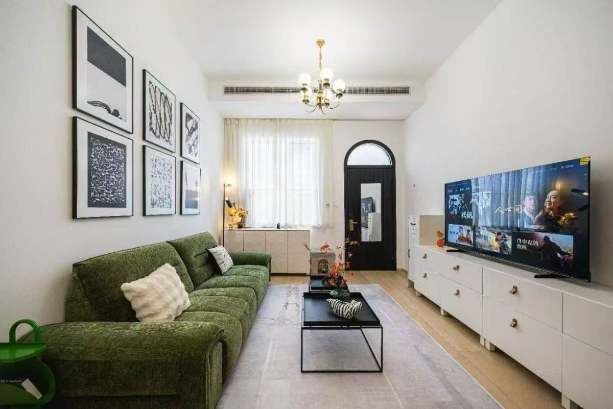 Housing image — Living Room