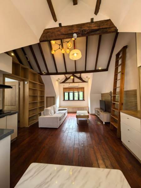 Housing image — Living Room