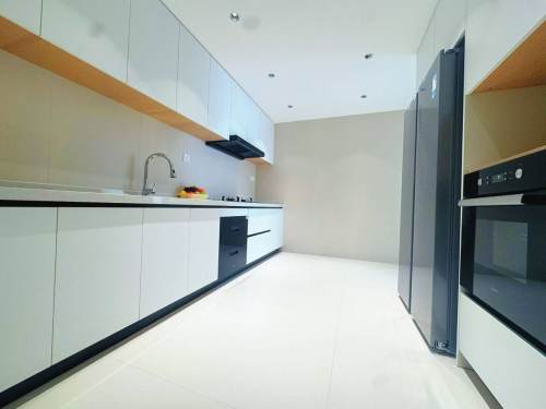 Housing image — Kitchen