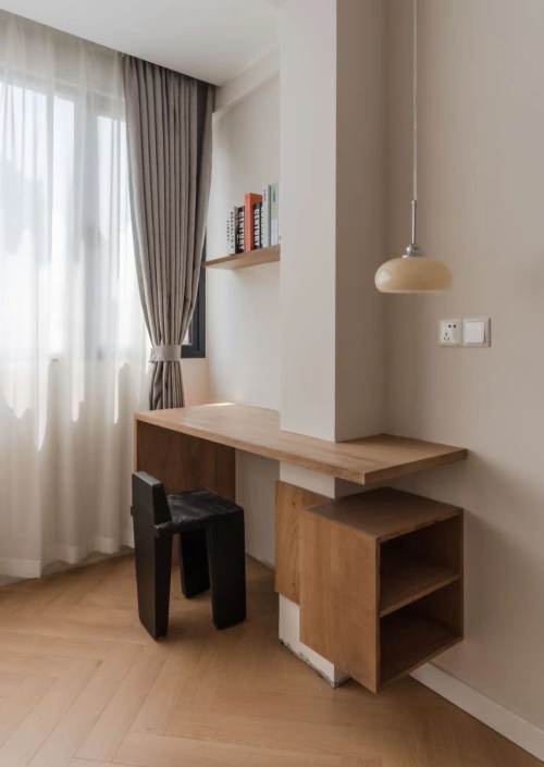Housing image — Bedroom