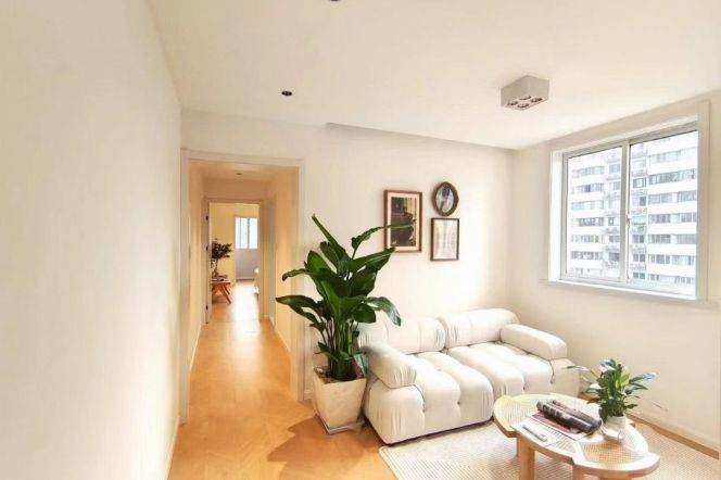 1BR Apartment near Xujiahui Metro