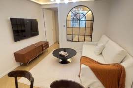 1BR Apartment near Jiangsu Rd Metro