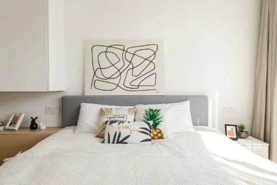 Housing image — Bedroom