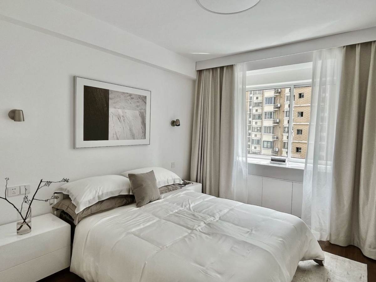 Housing image — Bedroom