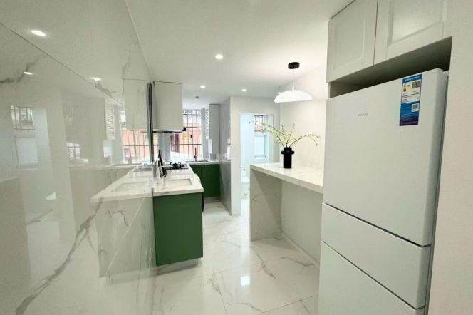 1BR Apartment near Zhongshan Park (L2/L11)