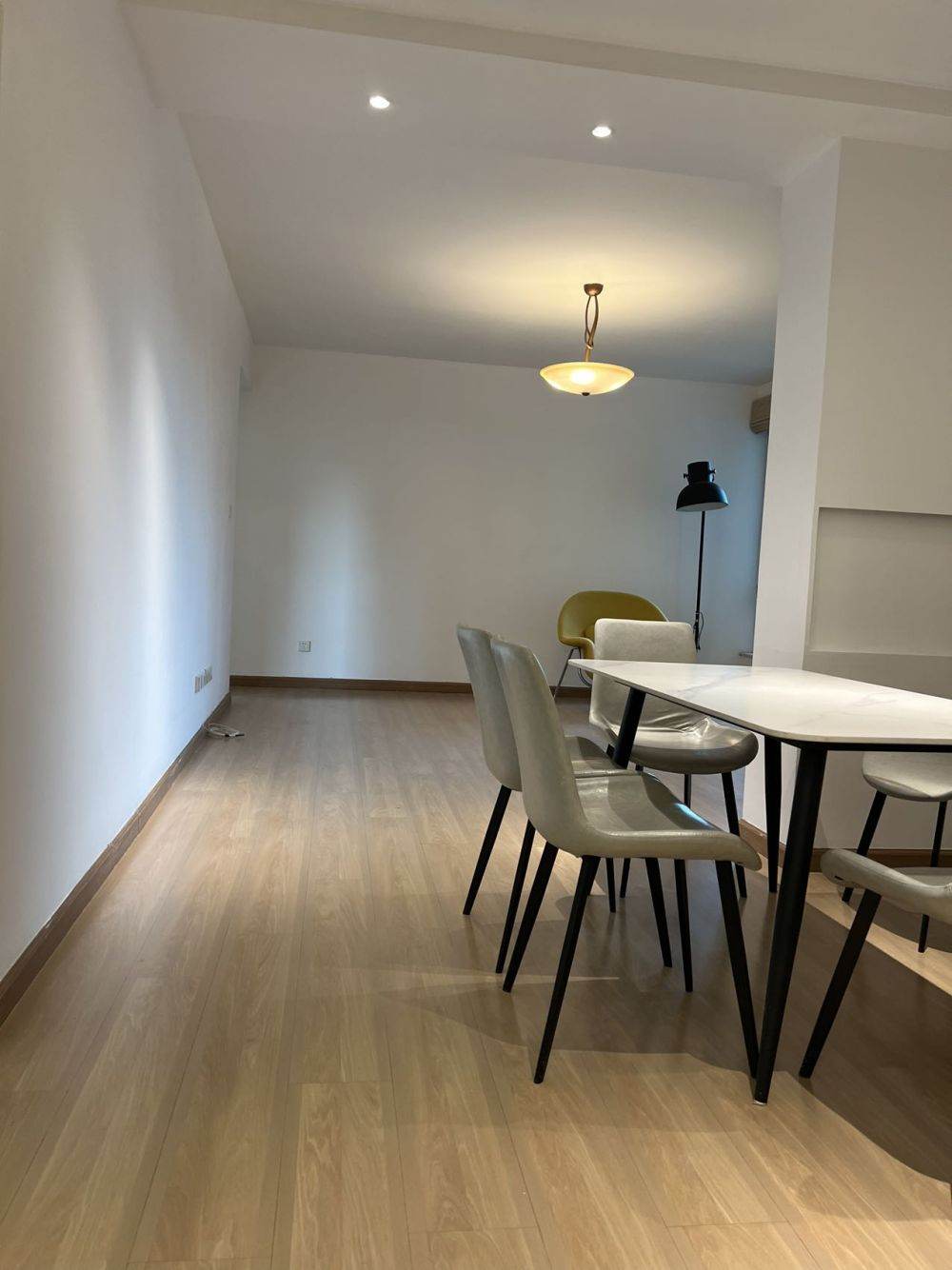 Housing image — Dining Area